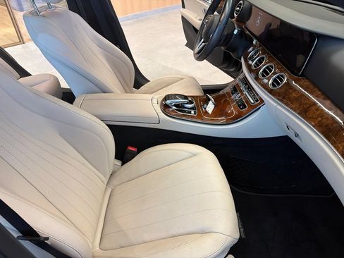 Used 2020 Mercedes-Benz E 350 Sedan image 49