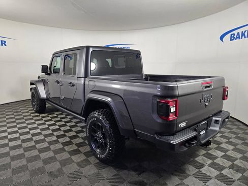 Used 2025 Jeep Gladiator Sport AWD/4WD image 6