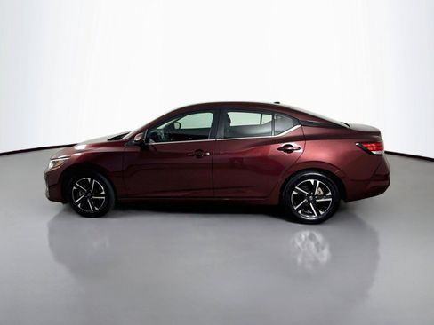 Used 2024 Nissan Sentra SV FWD image 8