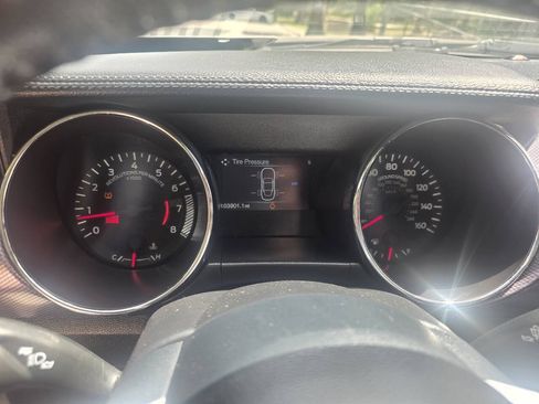 Used 2015 Ford Mustang GT RWD image 6