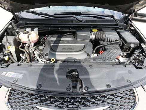 Used 2023 Chrysler Pacifica Touring-L AWD/4WD image 20