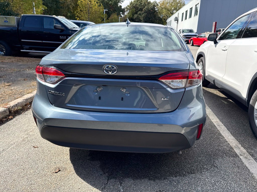 Used 2024 Toyota Corolla LE FWD image 6