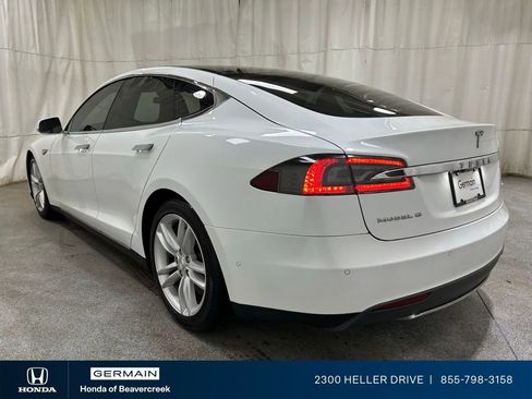 Used 2016 Tesla Model S 70D image 8