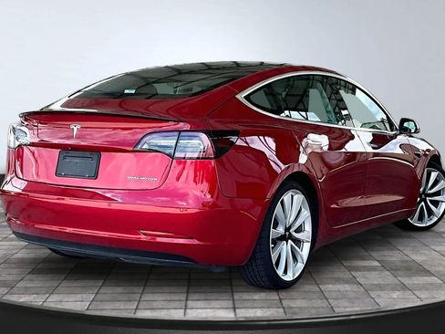 Used 2019 Tesla Model 3 AWD/4WD image 6