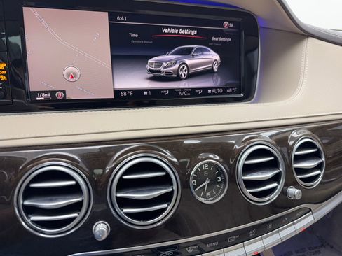 Used 2015 Mercedes-Benz S 550 Sedan w/ Sport Package w/ Sport Package image 28