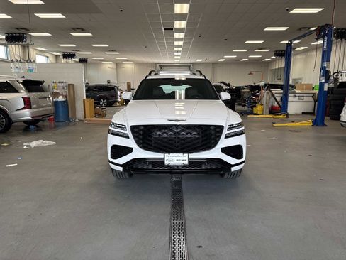 New 2026 Genesis GV80 3.5T Prestige image 2