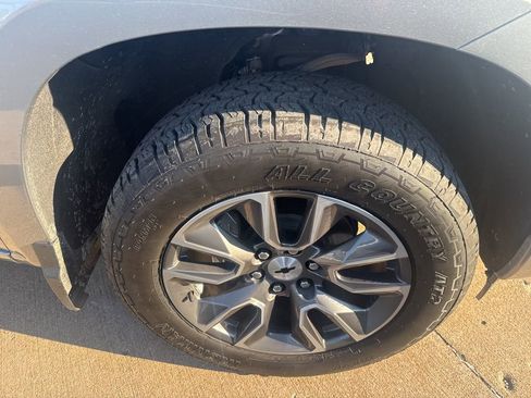 Used 2023 Chevrolet Silverado 1500 RST image 6