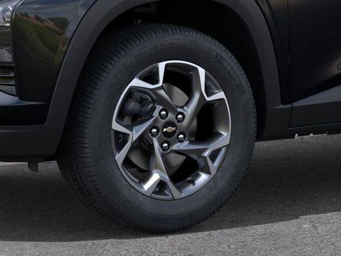 New 2026 Chevrolet Trax LT w/ LT Convenience Package FWD image 33