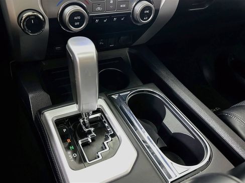 Used 2020 Toyota Tundra Platinum AWD/4WD image 18