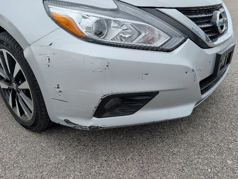 Used 2018 Nissan Altima 2.5 SV FWD image 8