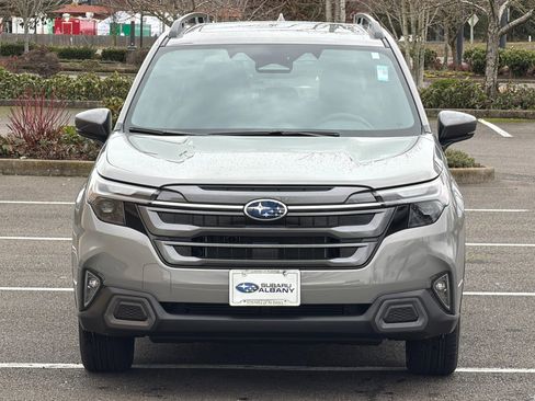 New 2025 Subaru Forester Limited image 9