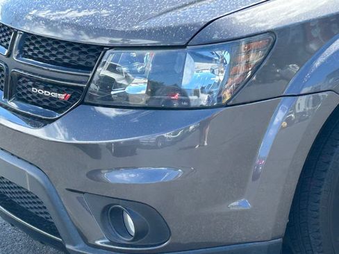 Used 2018 Dodge Journey SXT w/ Connectivity Group FWD image 11