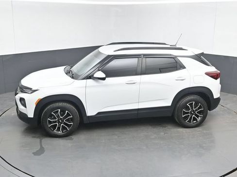 Used 2023 Chevrolet TrailBlazer ACTIV w/ Convenience Package FWD image 34