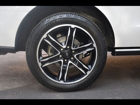 Used 2019 Ford Expedition Limited w/ Special Edition Package RWD image 44