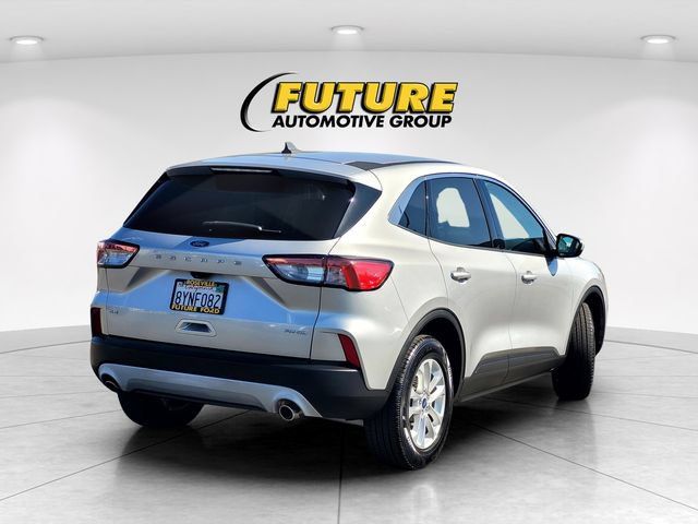 Certified 2020 Ford Escape SE AWD/4WD image 4