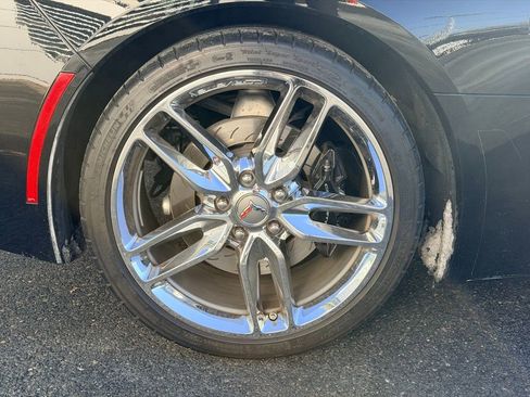 Used 2015 Chevrolet Corvette Stingray Coupe w/ 2LT Preferred Equipment Group RWD image 20