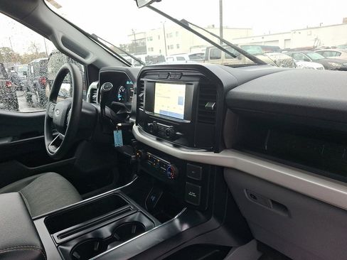 Used 2022 Ford F150 XL w/ Trailer Tow Package image 13