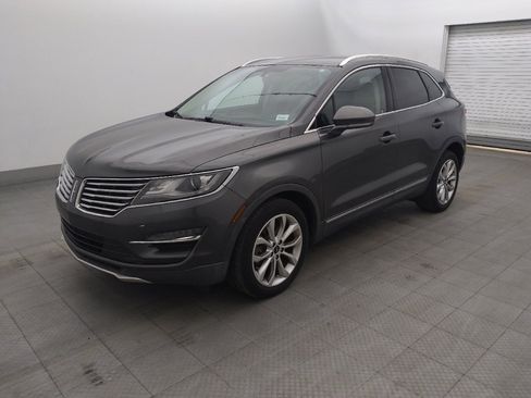Used 2018 Lincoln MKC Select w/ Select Plus Package FWD image 2