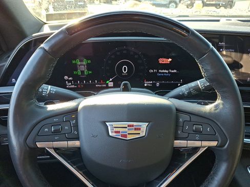 Certified 2023 Cadillac Escalade Sport w/ LPO, ONYX Package image 22