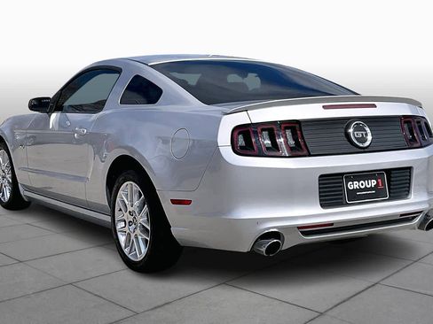 Used 2013 Ford Mustang GT image 11