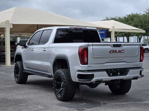 Used 2022 GMC Sierra 1500 AT4 w/ AT4 Premium Package AWD/4WD image 5