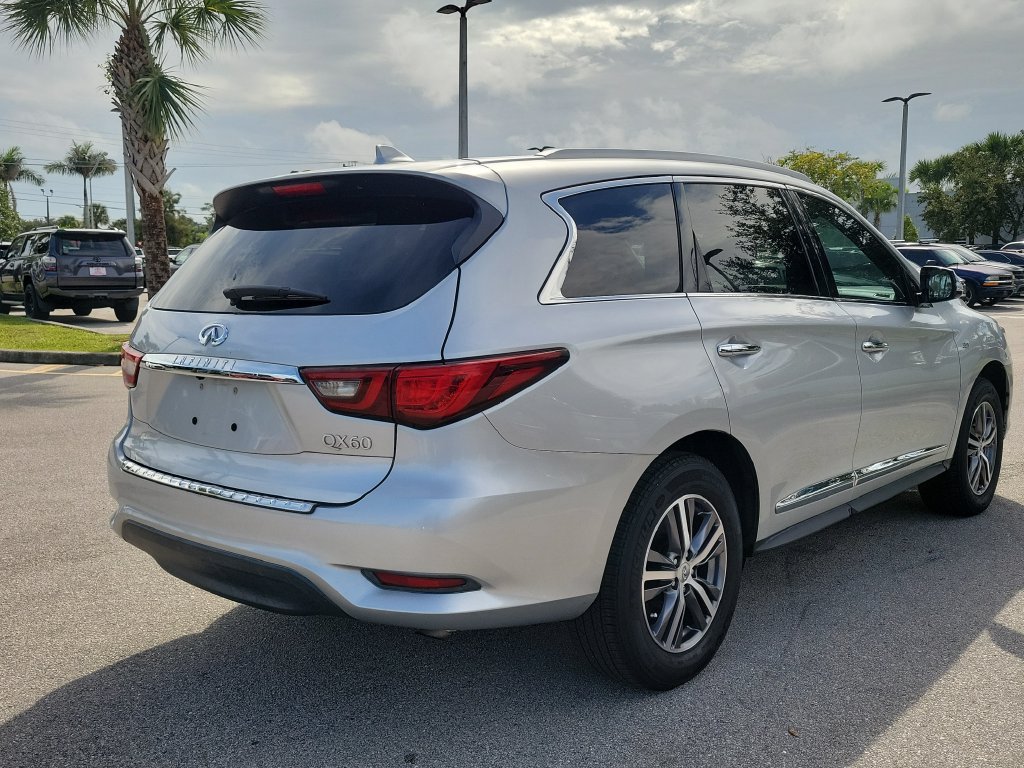 Used 2020 INFINITI QX60 Luxe FWD image 4