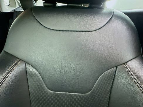 Used 2019 Jeep Compass Limited w/ Safety & Security Group AWD/4WD image 36