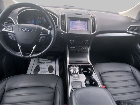 Used 2019 Ford Edge SEL w/ Equipment Group 201A FWD image 16