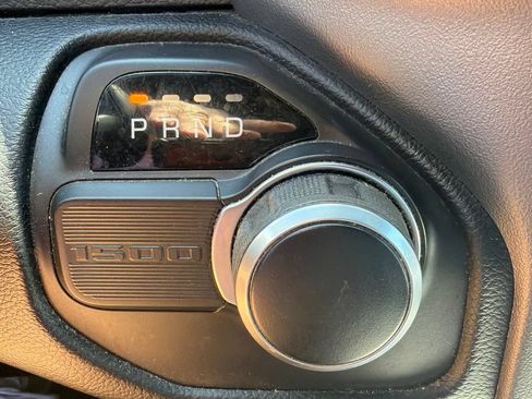 Used 2019 RAM 1500 Big Horn RWD image 11