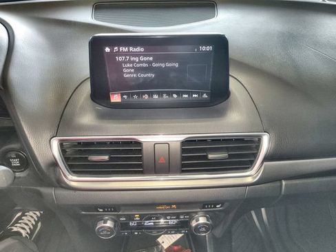 Used 2017 MAZDA MAZDA3 Grand Touring FWD image 16