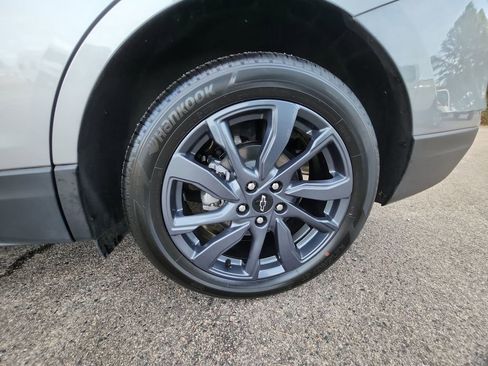 Certified 2024 Chevrolet Equinox RS image 36