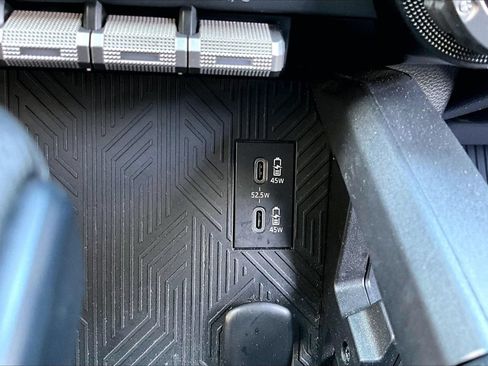 Used 2025 Toyota Tacoma TRD Off-Road AWD/4WD image 26