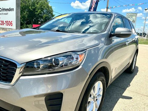 Used 2019 Kia Sorento AWD V6 image 25