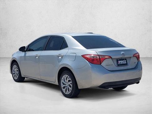 Used 2018 Toyota Corolla LE FWD image 6