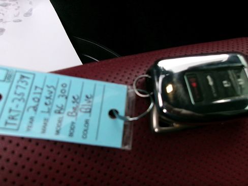 Used 2017 Lexus RC 300 image 19