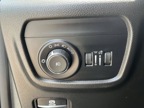Used 2023 Jeep Grand Cherokee L Overland AWD/4WD image 33