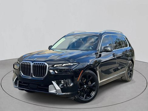 Used 2023 BMW X7 xDrive40i w/ Premium Package image 1