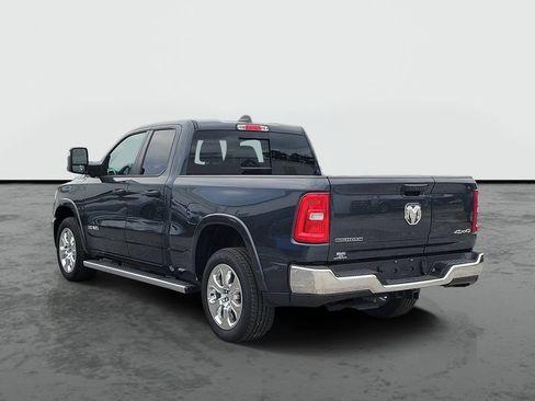 Used 2025 RAM 1500 Big Horn AWD/4WD image 3