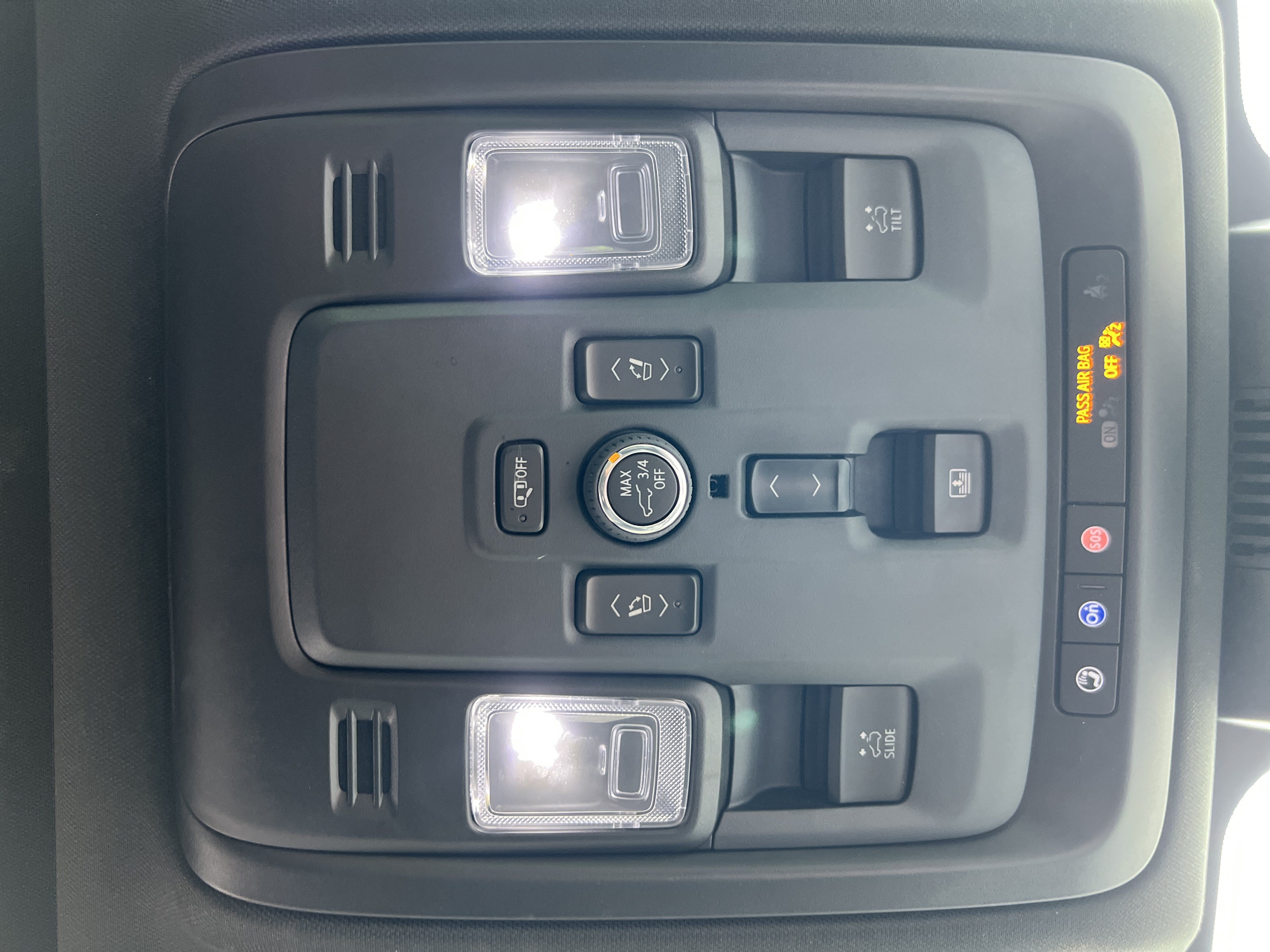 Used 2025 GMC Yukon XL Denali w/ Sun & Power Step Package AWD/4WD image 40