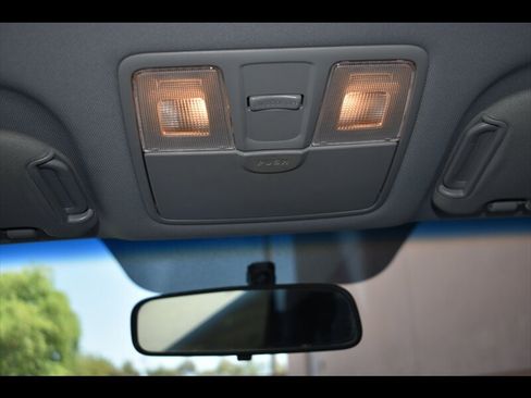 Used 2016 Hyundai Elantra GT image 28