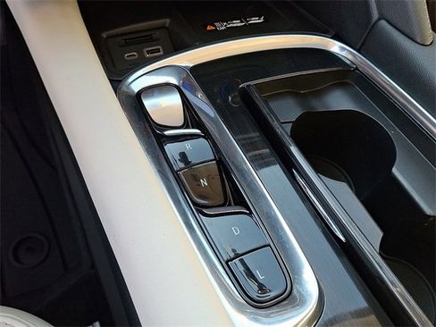 Used 2023 Buick Enclave Premium w/ Experience Buick Package image 13