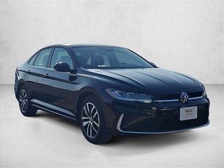 Used 2025 Volkswagen Jetta SE video 2