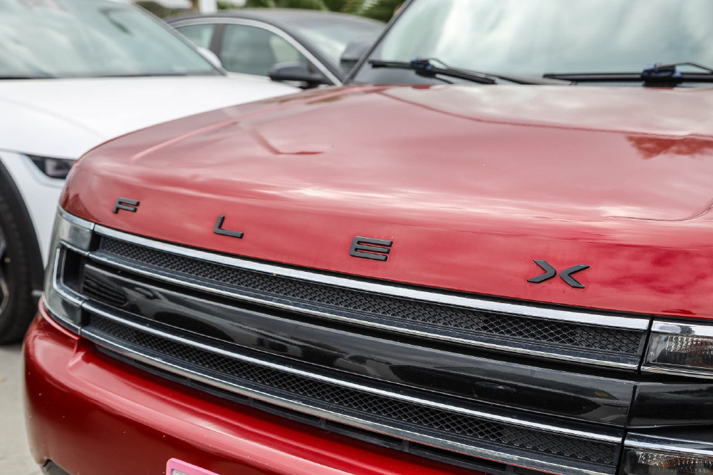 Used 2019 Ford Flex SEL w/ Equipment Group 202A FWD image 4