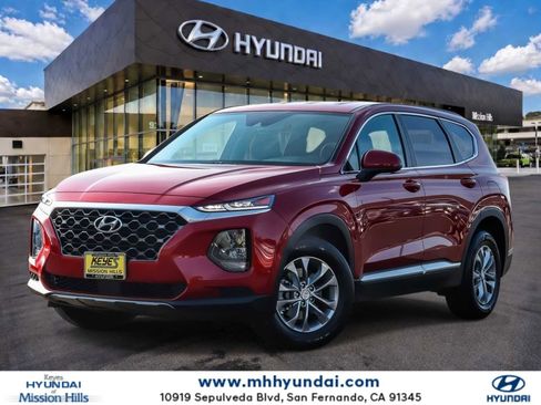 Used 2019 Hyundai Santa Fe SE AWD/4WD image 1