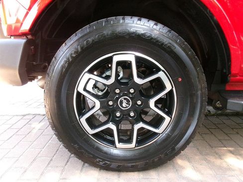 Used 2024 Ford Bronco Outer Banks AWD/4WD image 56