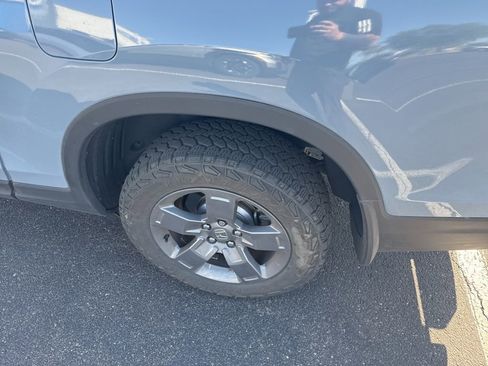 Used 2024 Honda Ridgeline TrailSport image 10