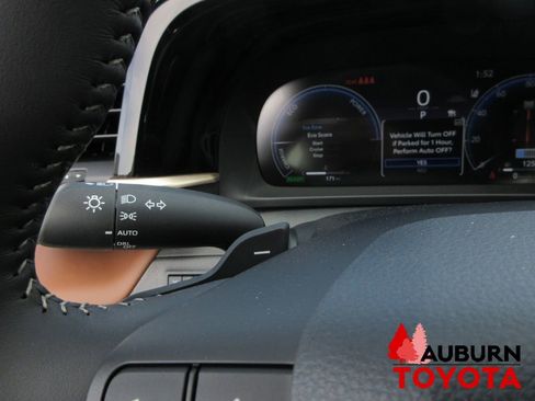 New 2026 Toyota Crown Signia image 11