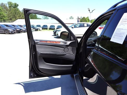Used 2013 BMW X5 xDrive50i AWD/4WD image 29