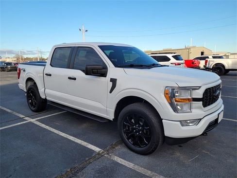 Certified 2022 Ford F150 XL w/ STX Black Appearance Package image 10