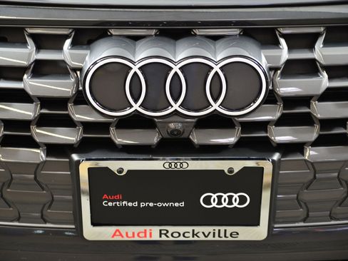 Certified 2025 Audi Q5 Prestige image 15